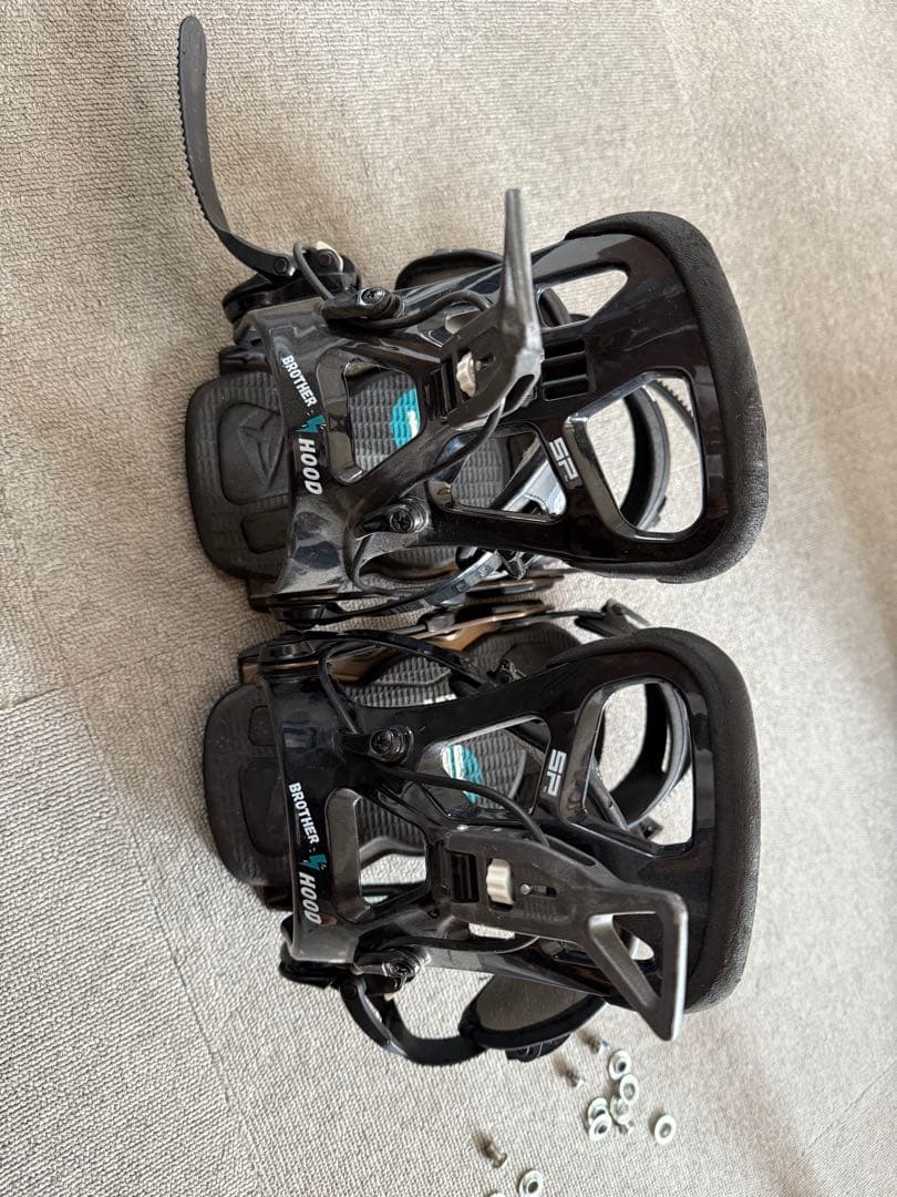 Hood スノーボードビンディング ブラック/ターコイズ