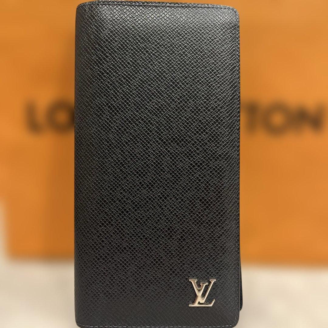 LOUIS VUITTON 2つ折り財布