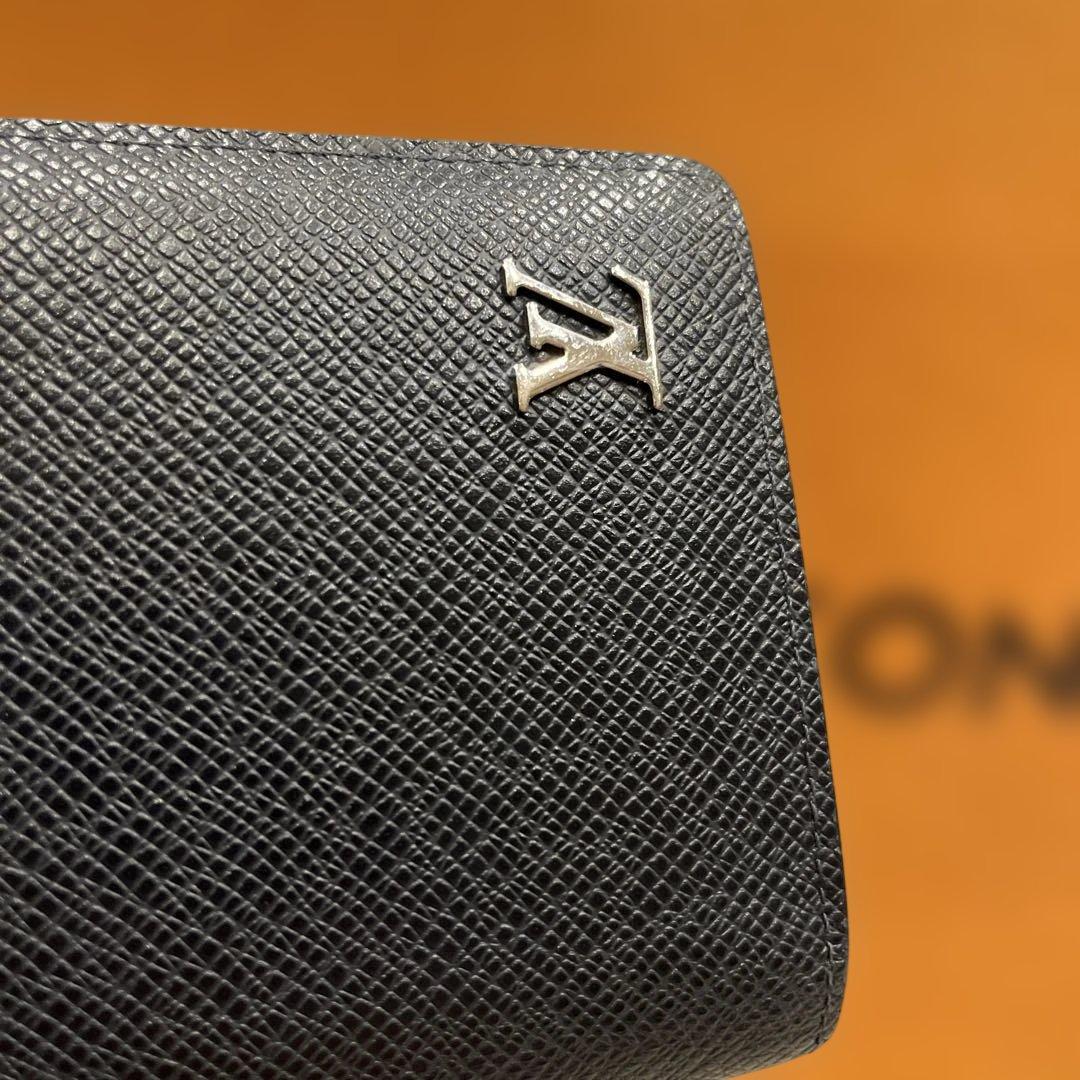 LOUIS VUITTON 2つ折り財布