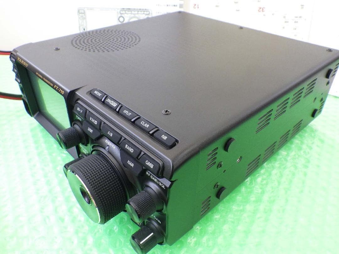YAESU FT-710 トランシーバー SP-40付き