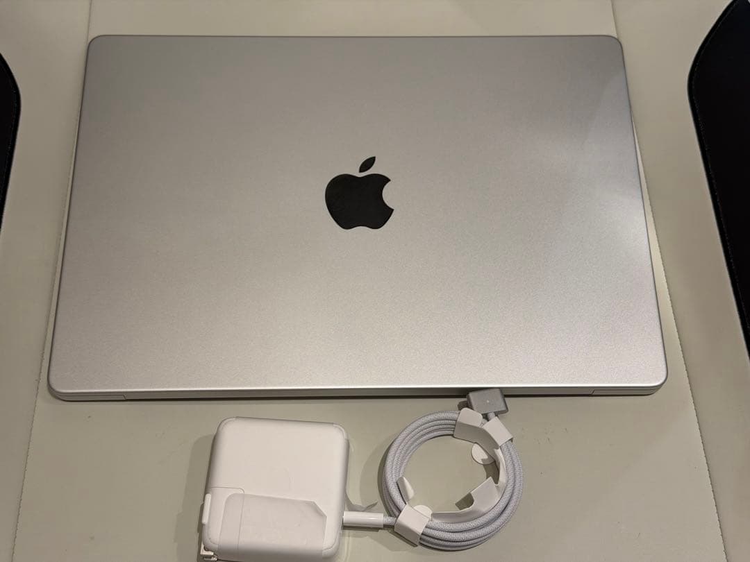 Apple MacBook Pro 14“ M1 Max 64GB JIS