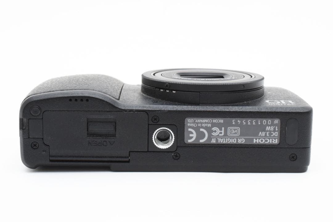 【美品】RICOH GR DIGITAL IV 4 ショット数3599回 元箱付