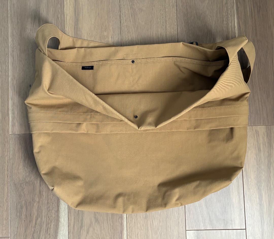 Kaili トランスフォームバッグ カーキ
