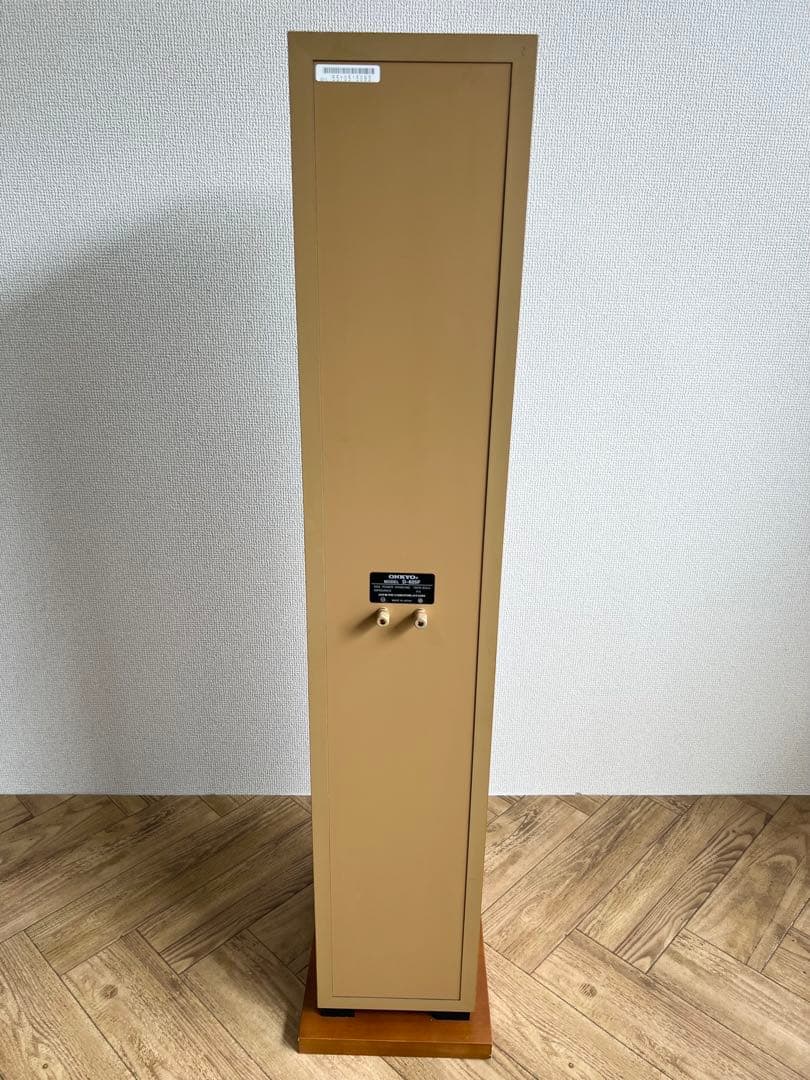 黒犬 ③ メルカリ便 ONKYO オンキョー　D-605F スピーカー