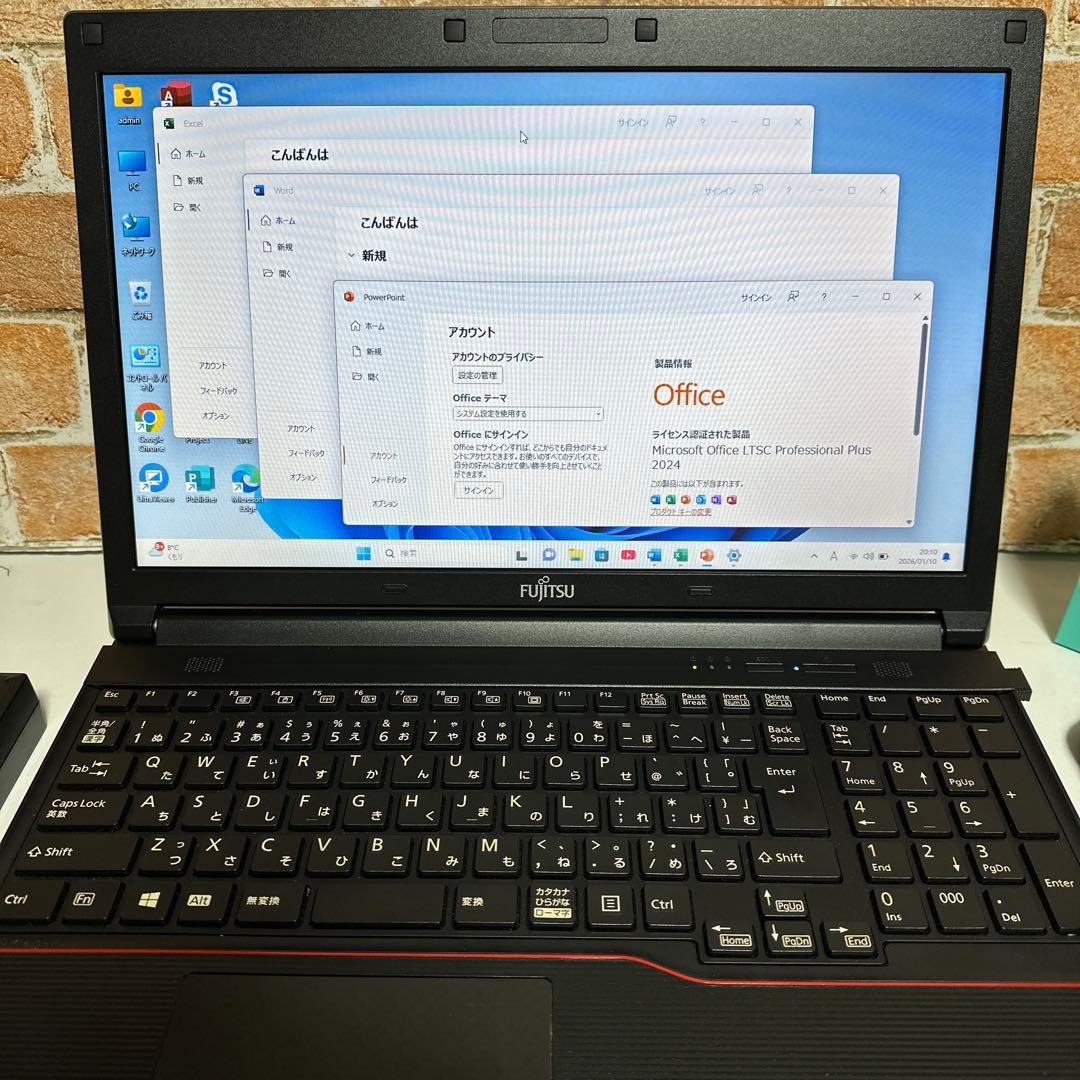 富士通ノート PC 高速起動SSD Corei7 Windows11オフィス付き