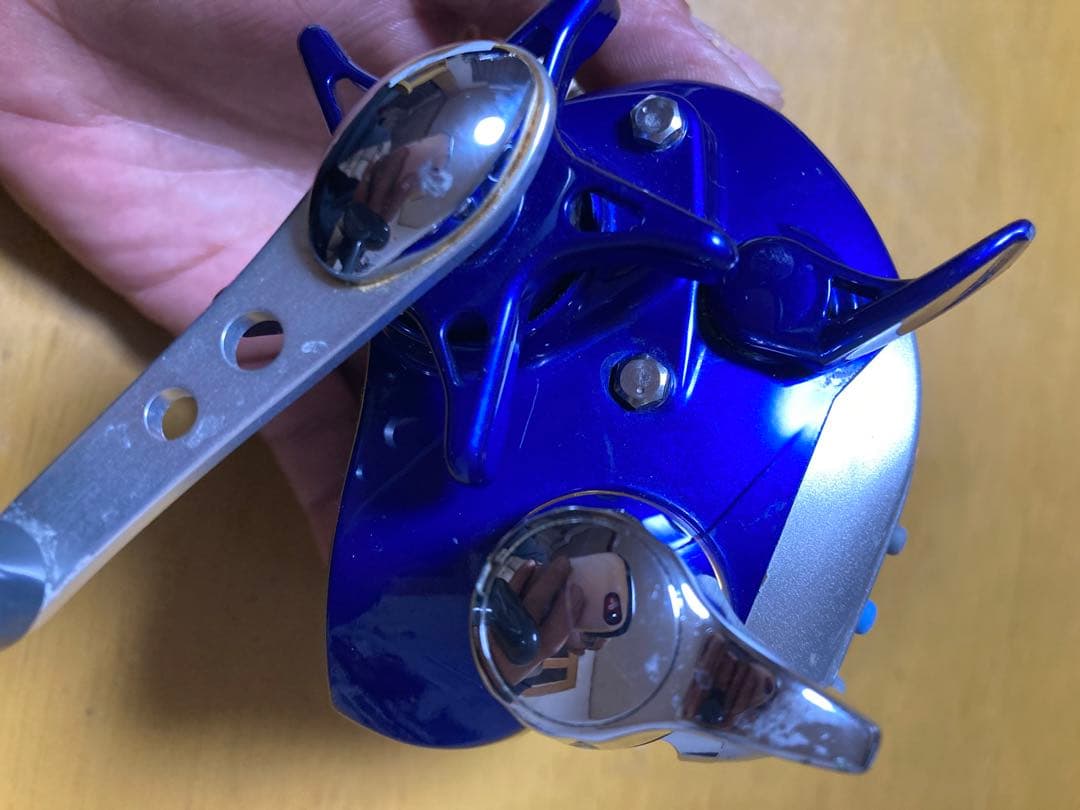 Daiwa HYPER TANACOM ハイパータナコン400FBE電動リール