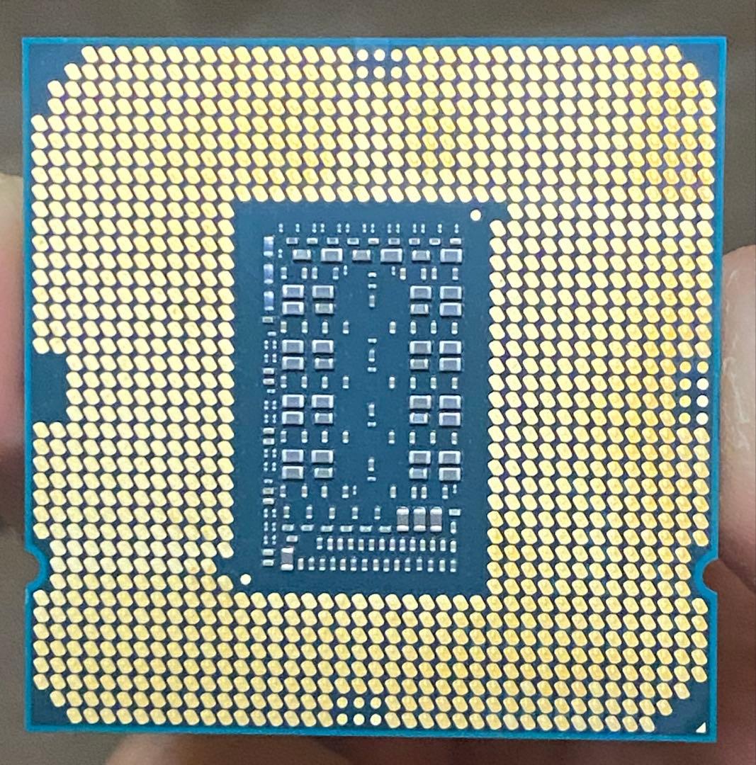 intel core i5 11400 2.6GHz (箱、リテールクーラー有)