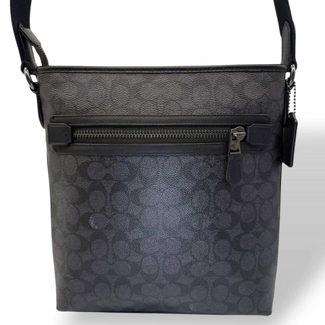 【美品】COACH コーチ メッセンジャーバッグ スリム PVC クロスボディ