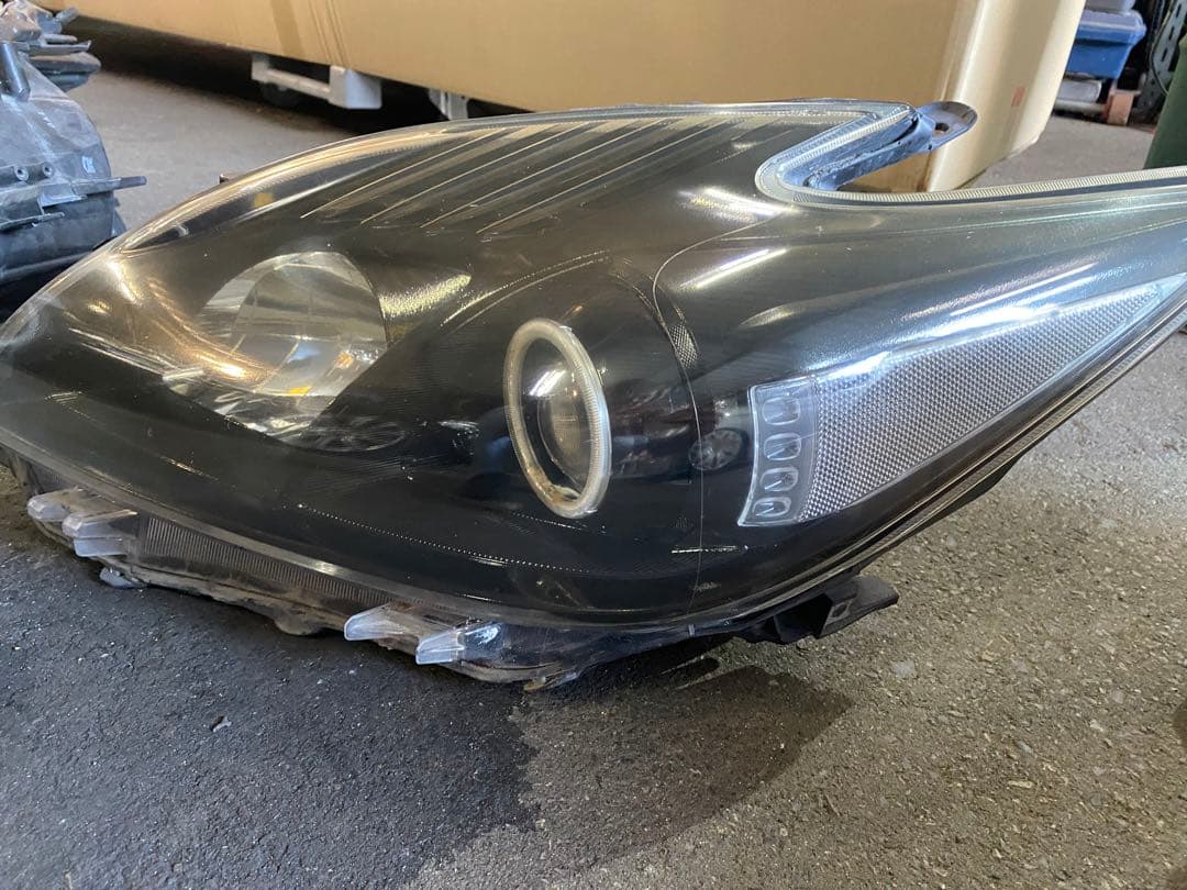 30 プリウス インナーブラック イカリング