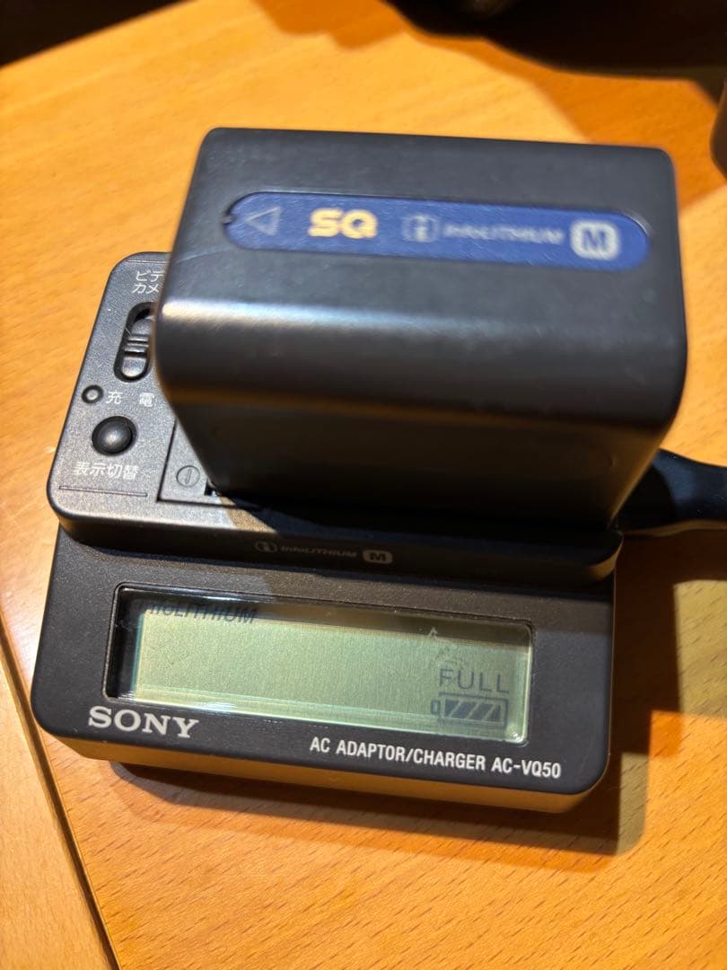 SONY DCR-TRV30 MiniDV、デジタルビデオカメラ