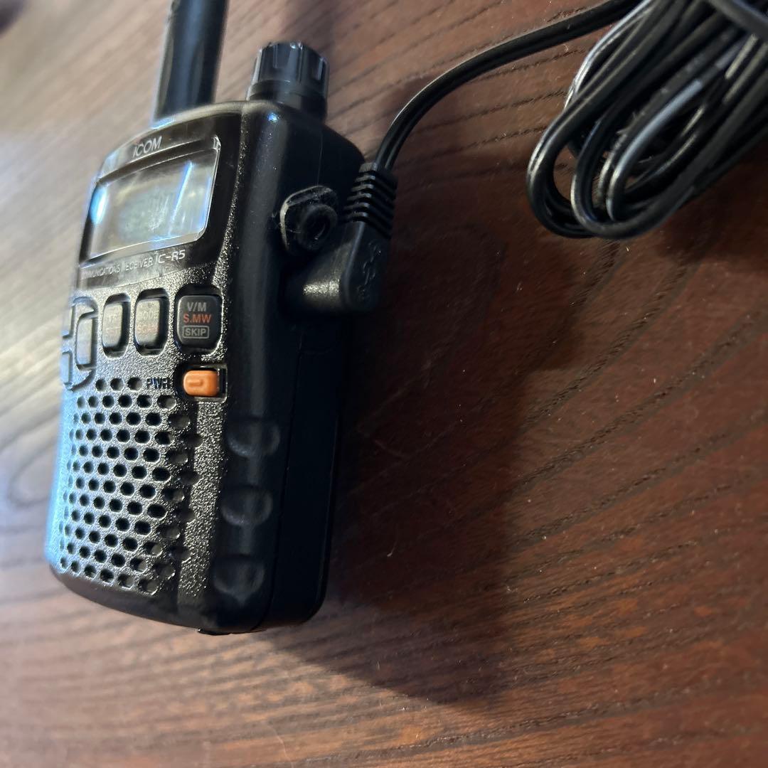 アイコム ICOM IC-R5 広帯域ハンディ受信機　エアバンド