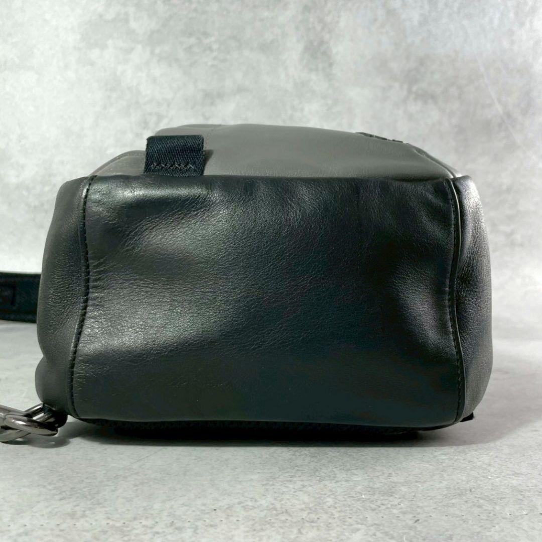 極美品 コーチ エッジパック ボディバッグ ビジネスバッグ レザー ロゴ グレー