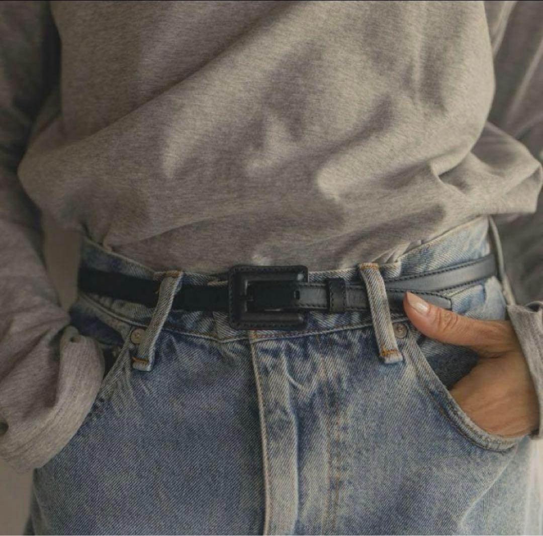 金子綾　COUDRE 黒いレザーベルト