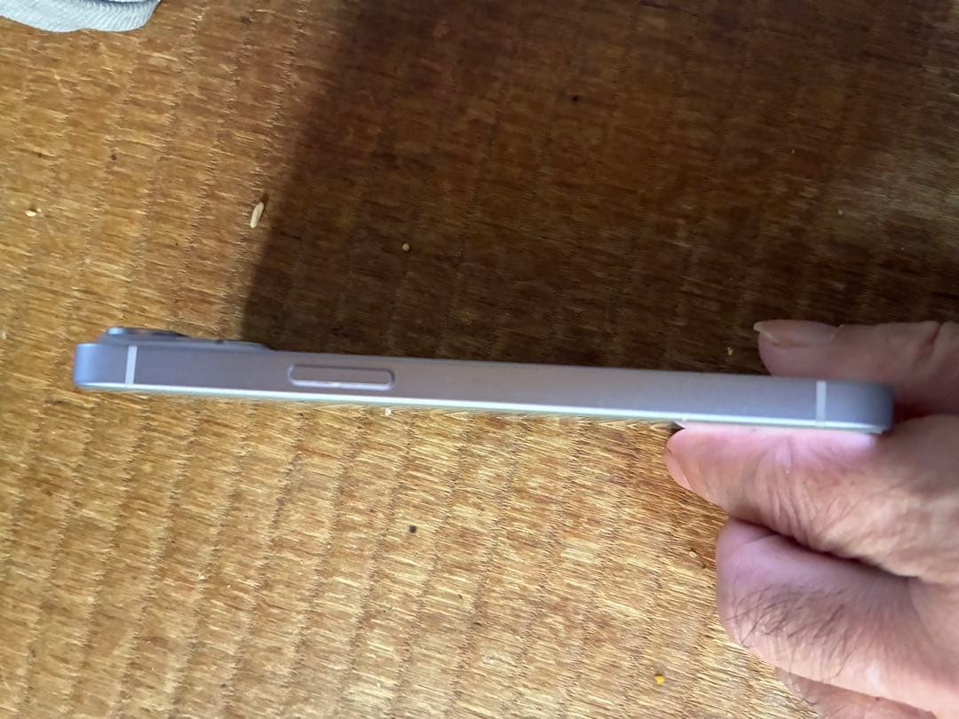 iPhone14パ–プル128ギガバッテリー94％修理交換なしおまけ多数　美品