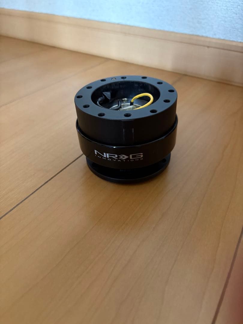 NRG クイックリリース ブラック　日本語取り付け説明書付き