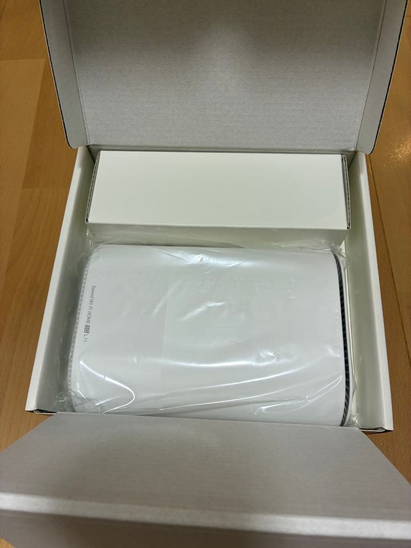 Speed Wi-Fi  5G L11 ZTE ホワイト　楽天モバイル