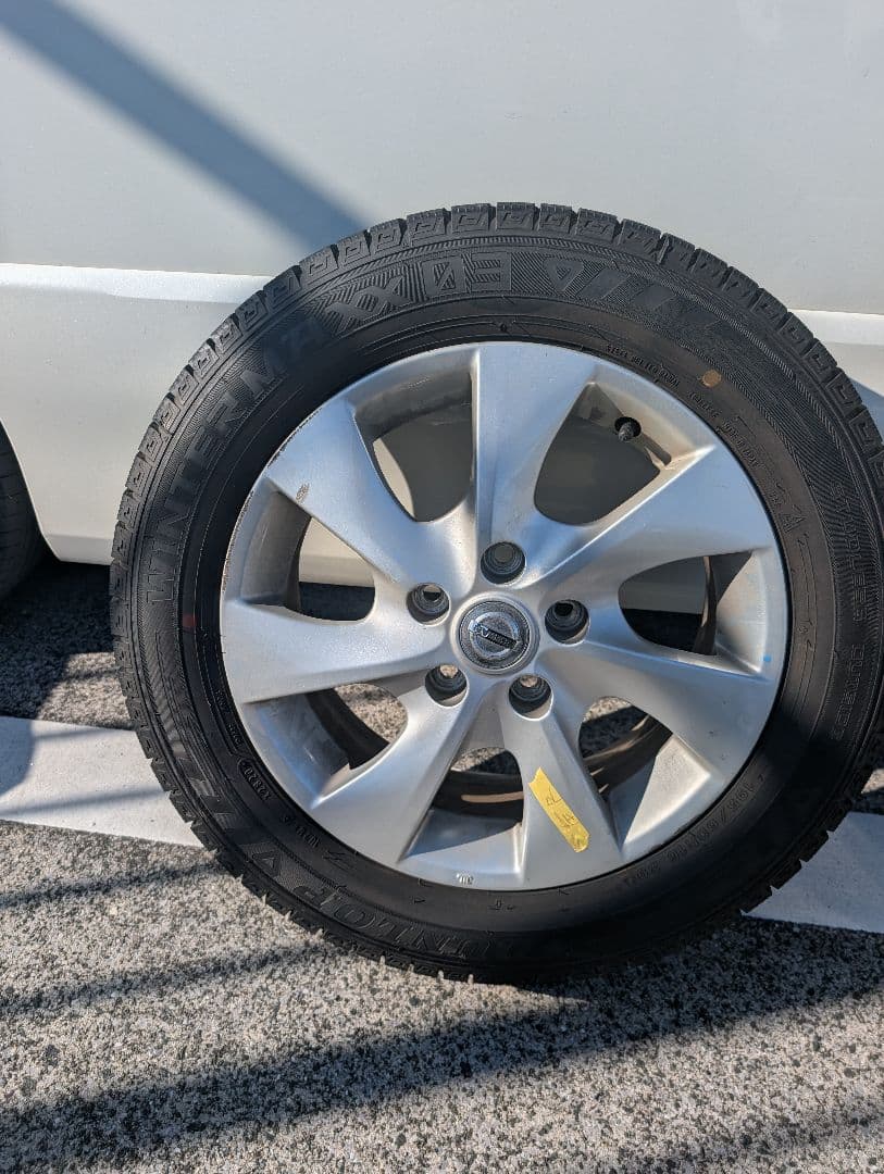 彩鯉　195/60/16スタッドレスタイヤ1本③ナット付き