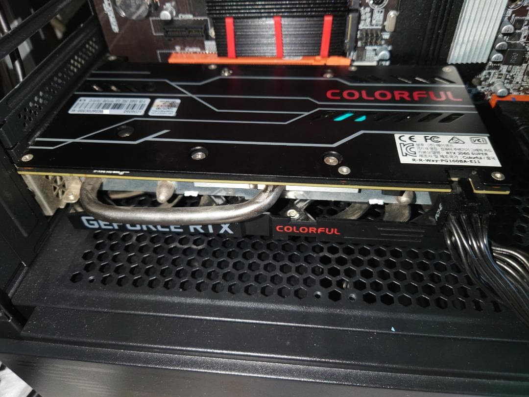 グラフィックボード・グラボ・ビデオカード Colorful GeForce RTX 2060 SUPER 8GB