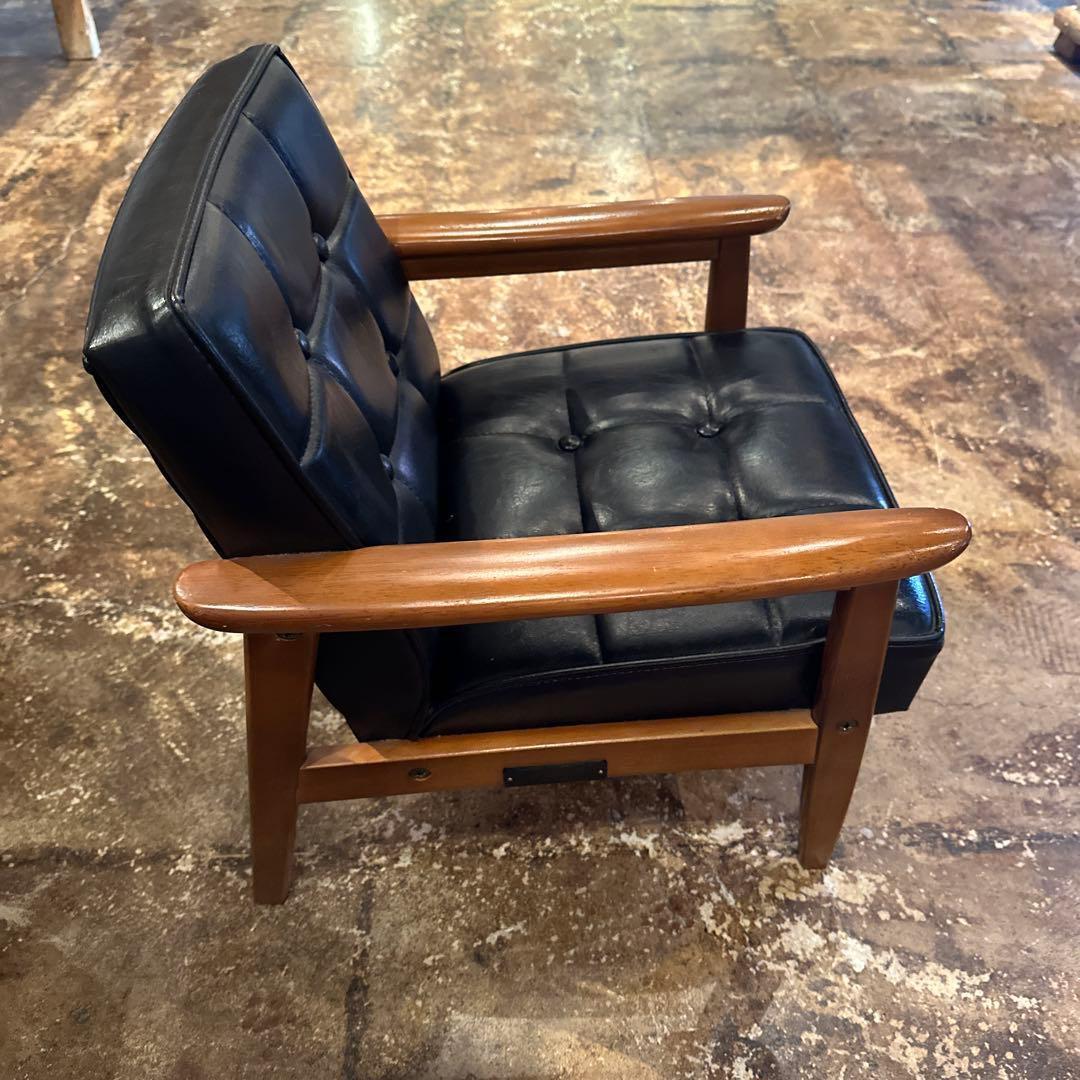 m*u様 カリモク60kチェアミニ