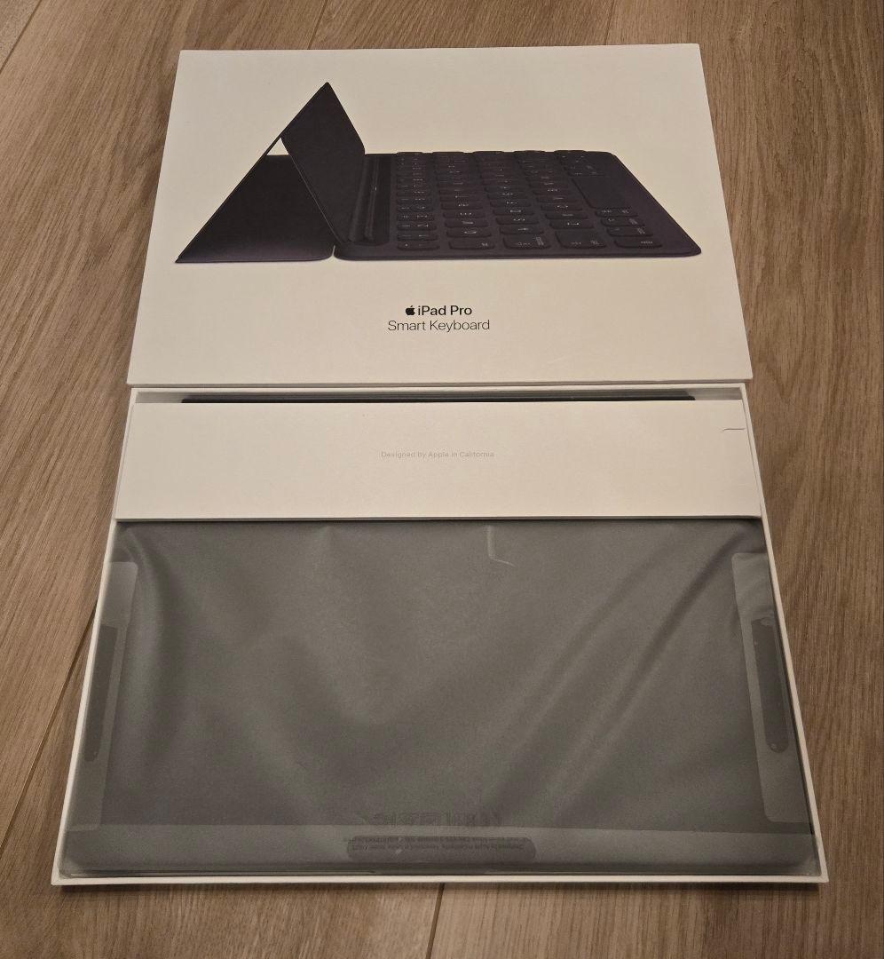 iPad Smart Keyboard MPTL2J/A A1829 新品未使用