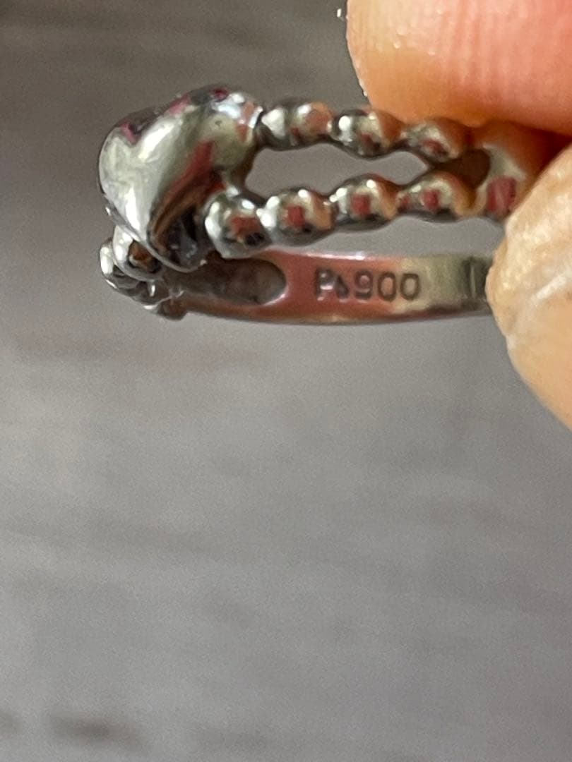 プラチナ900 ハートモチーフ ピンキーリング