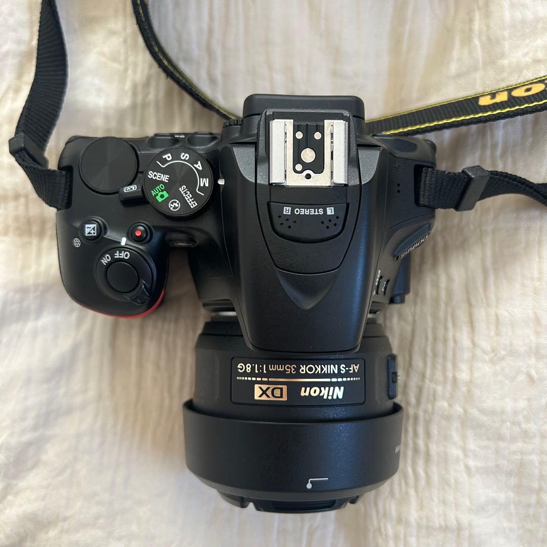 Nikon D5600 一眼レフカメラ　NIKKOR 35mm f/1.8G