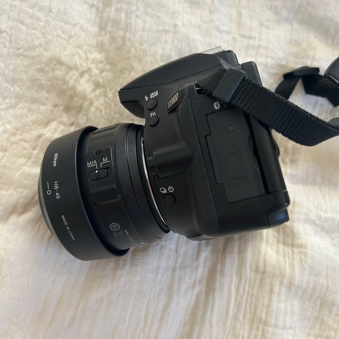 Nikon D5600 一眼レフカメラ　NIKKOR 35mm f/1.8G