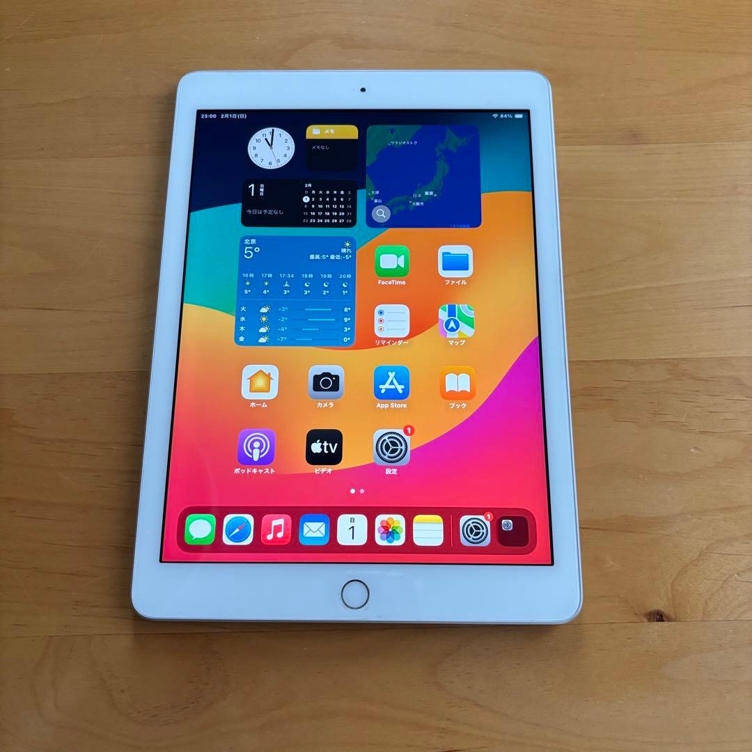 美品iPad6 第6世代 32GB WIFIモデル