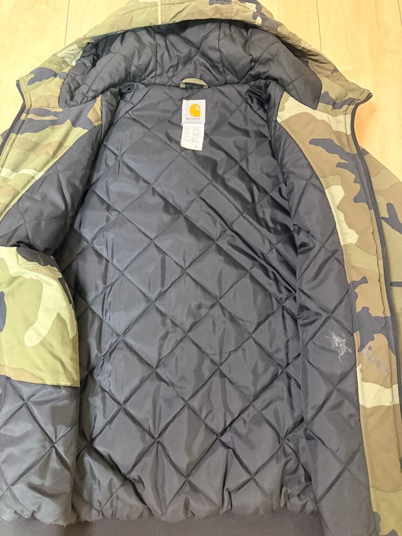 Carhartt カモフラージュ ダウンジャケット XL