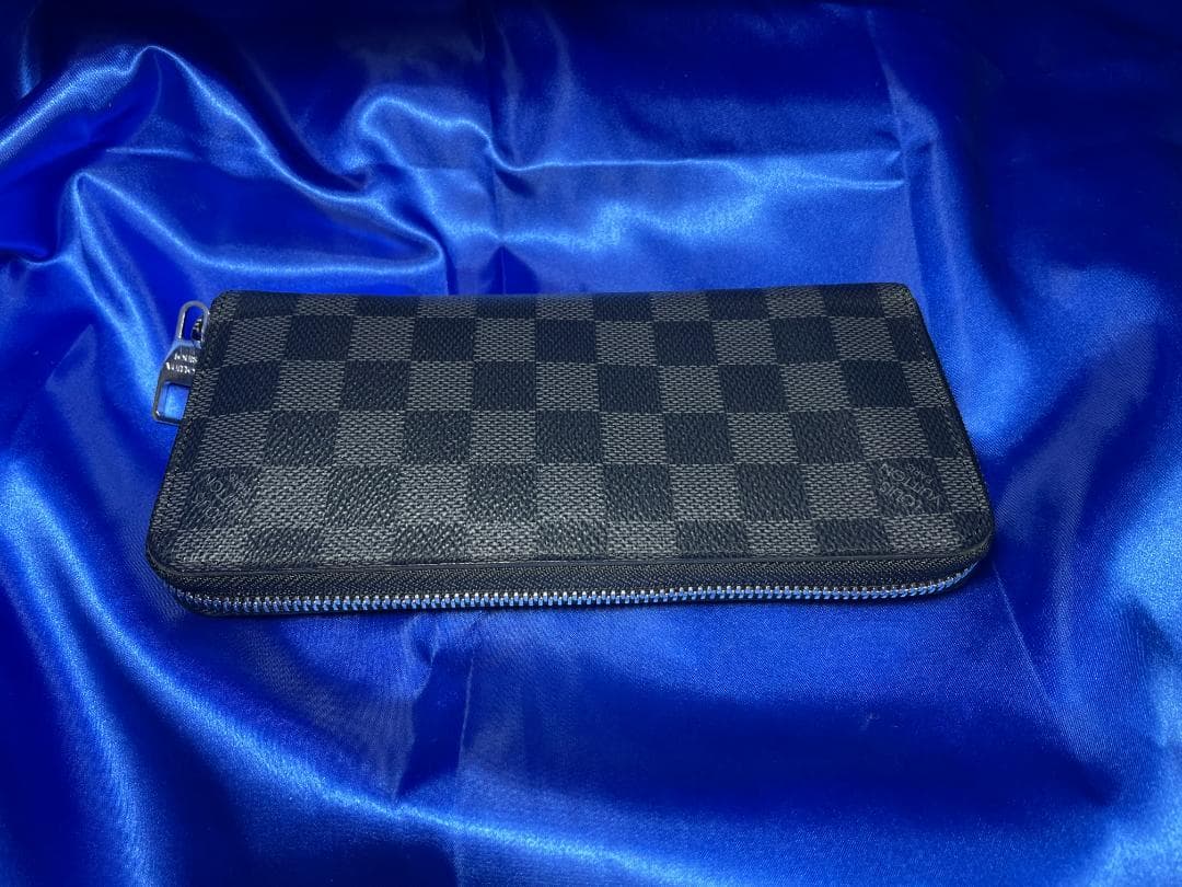 ルイヴィトン ダミエ ジッピーウォレット長財布