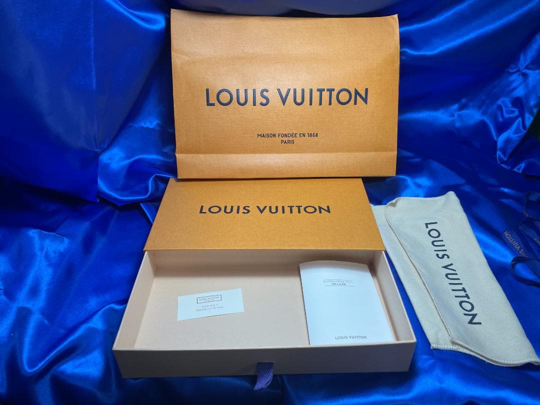 ルイヴィトン ダミエ ジッピーウォレット長財布