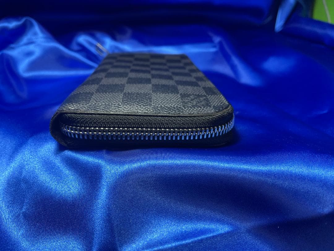 ルイヴィトン ダミエ ジッピーウォレット長財布