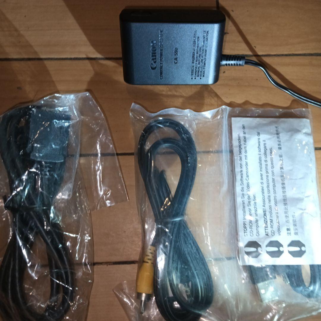 ［実質未使用］Canon iVIS HF R10