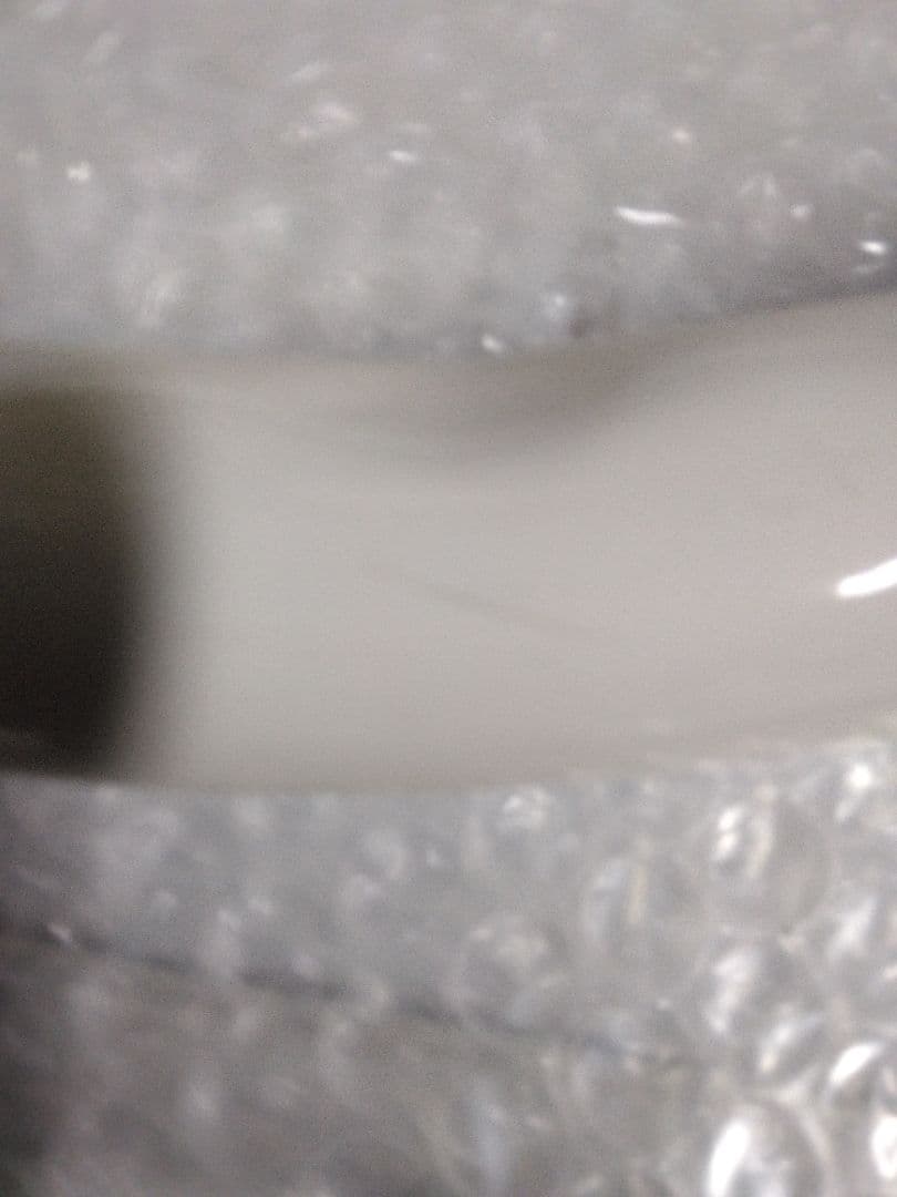 ホワイト/ゴールド 3スポーク ステアリングホイール新古品です。8さん専用です。