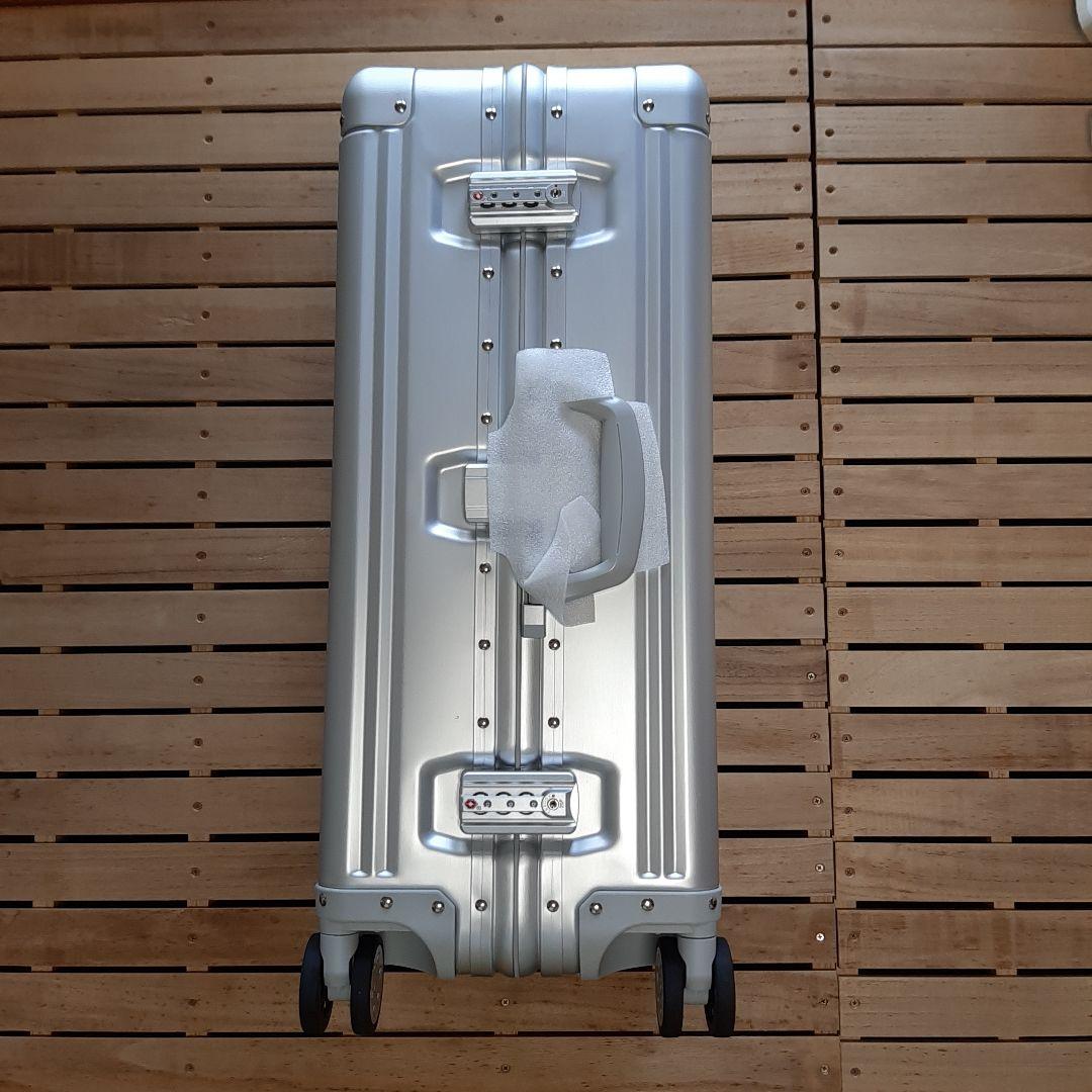 #ベンツスーツケース