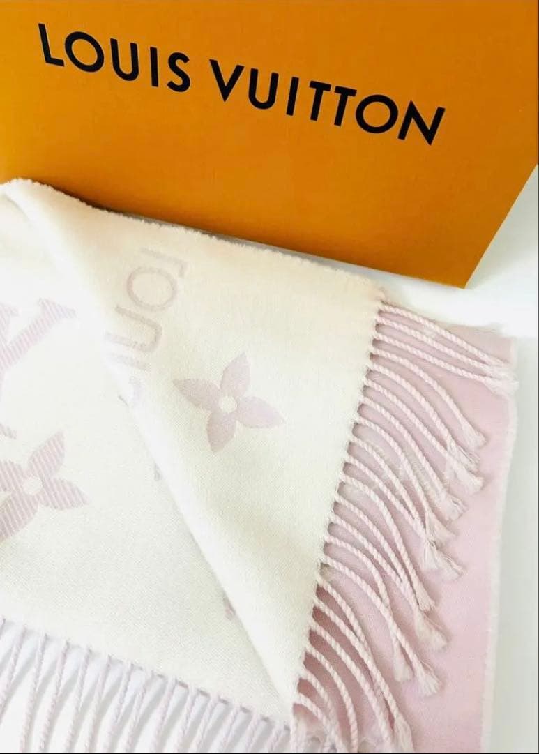 LOUIS VUITTON エシャルプ・LV エセンシャル マフラーベビーピンク