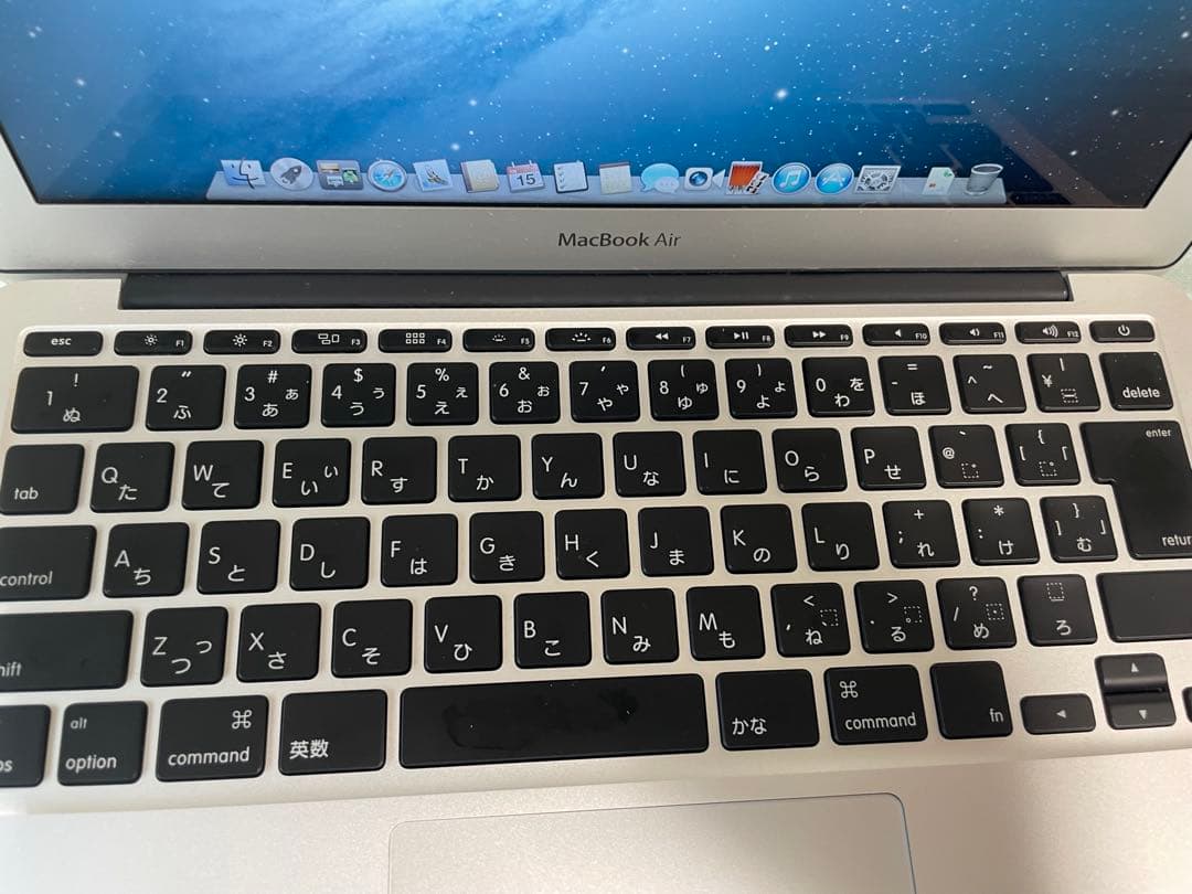 Apple MacBook Air シルバー Core i5 4GB 11インチ