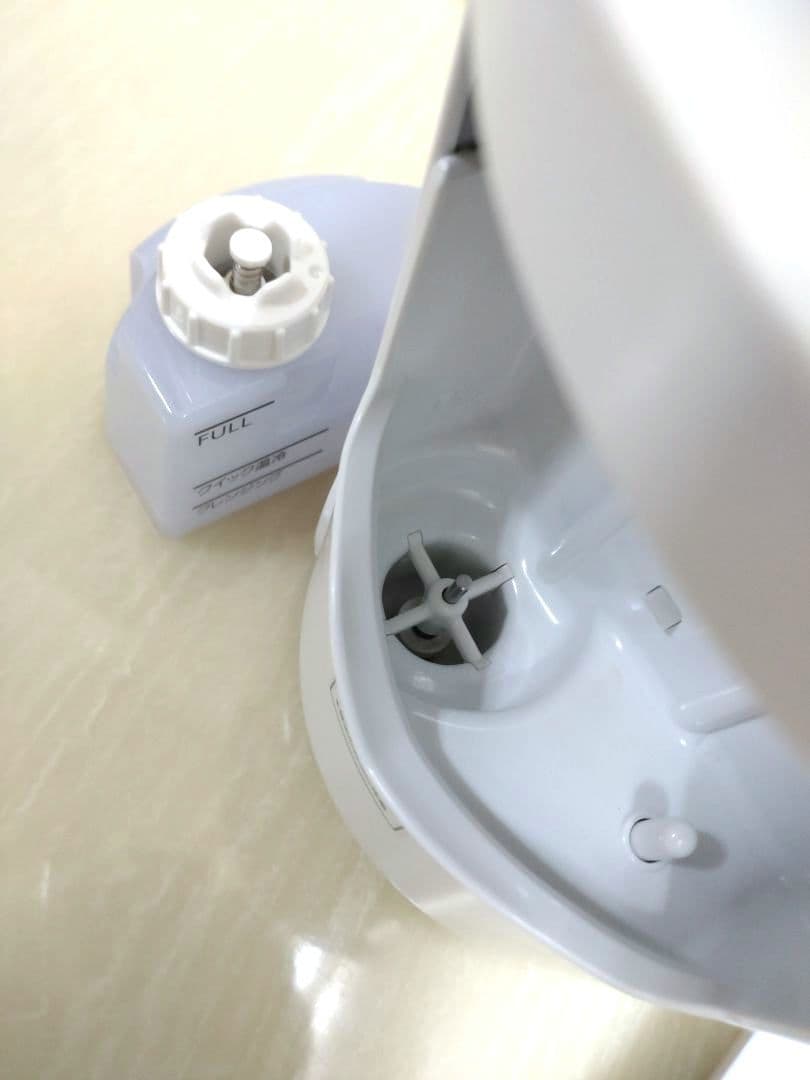 パナソニック イオンスチーマーPanasonicナノケア / W温冷エステ