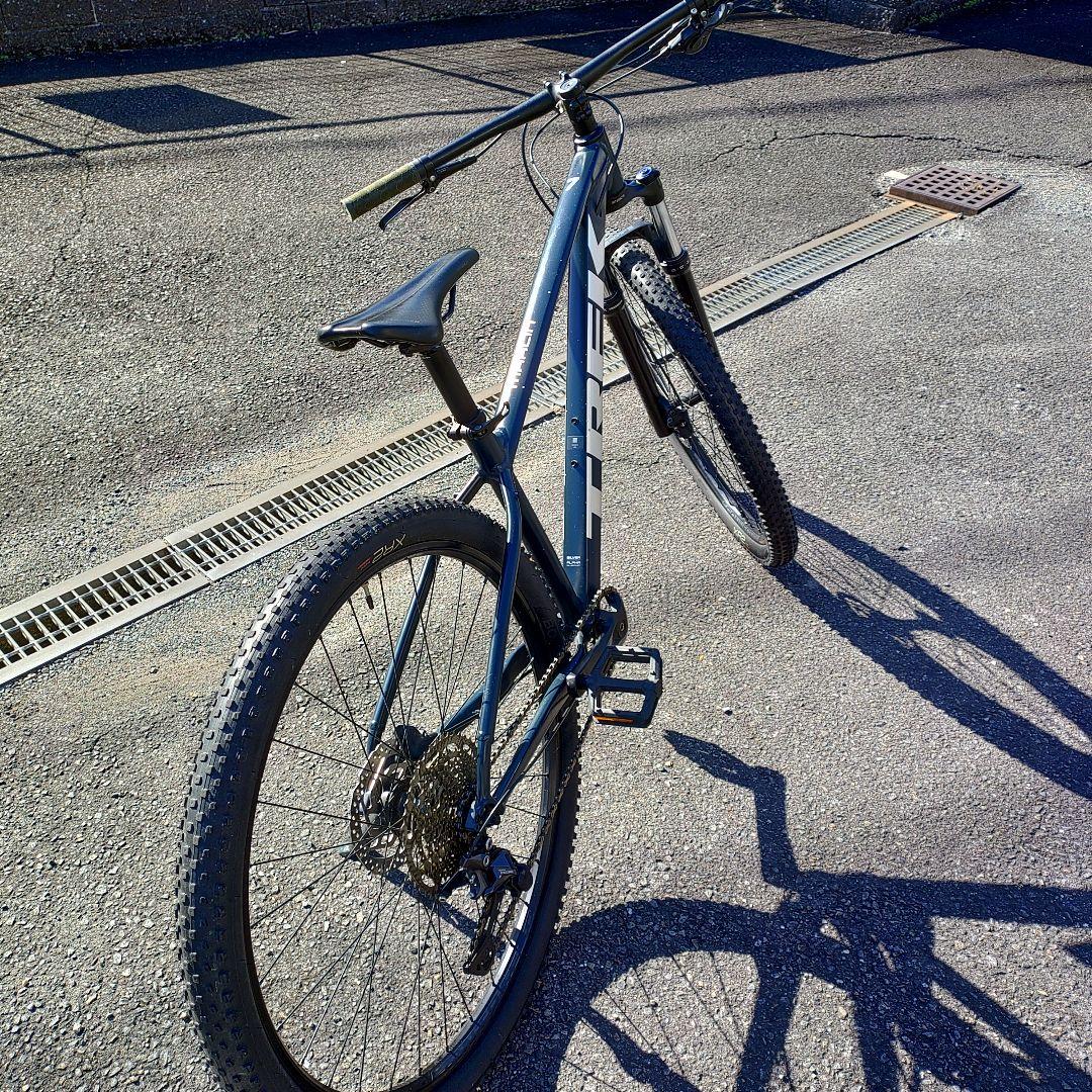 【引取り限定】Trek MARLIN 7 2021 モデル　29インチ　ネイビー