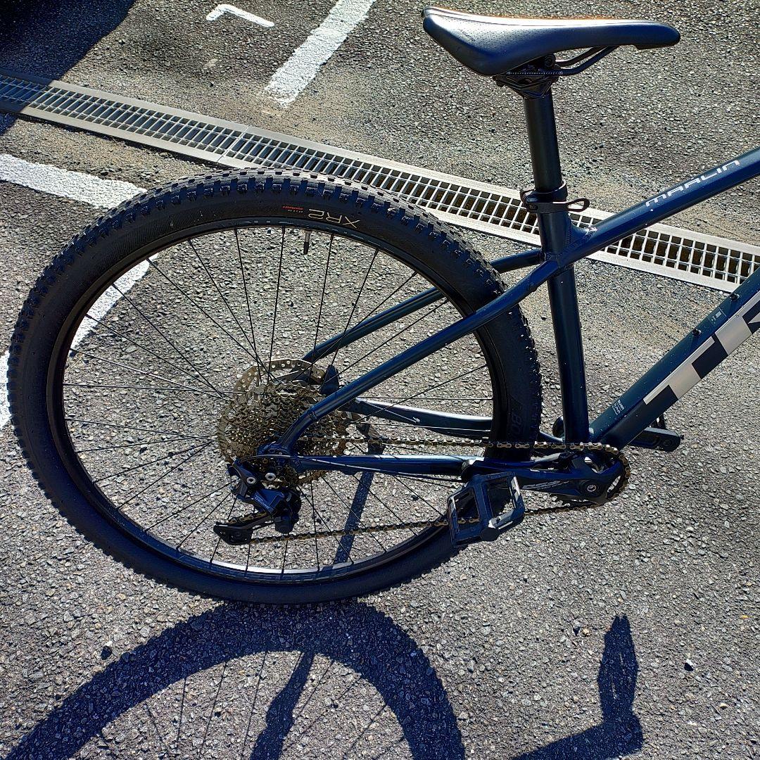【引取り限定】Trek MARLIN 7 2021 モデル　29インチ　ネイビー
