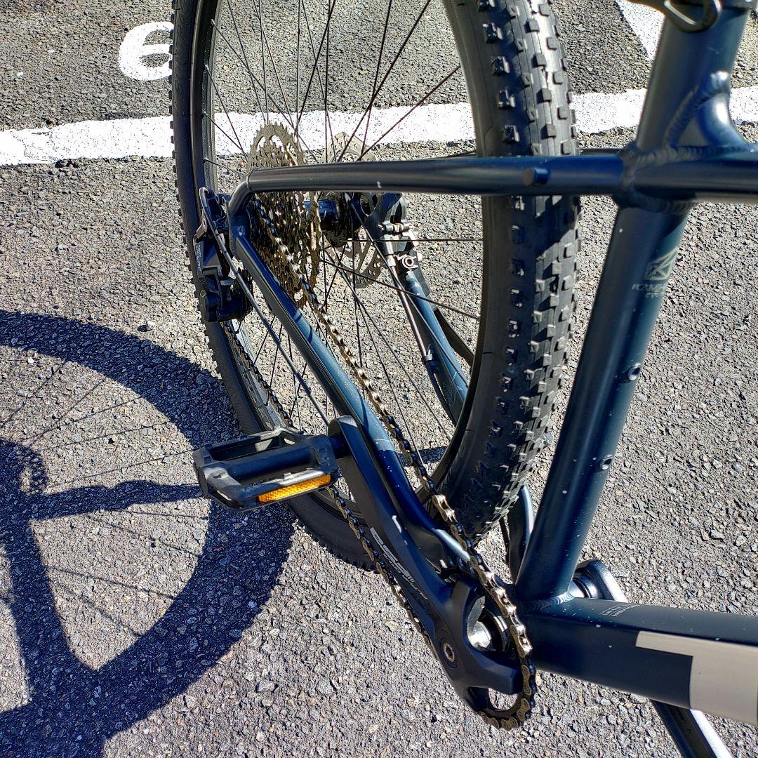 【引取り限定】Trek MARLIN 7 2021 モデル　29インチ　ネイビー