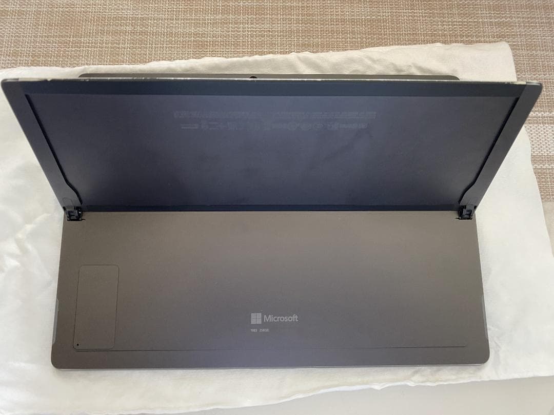 Windowsタブレット本体 Microsoft Surface Pro 8 (i5/8GB/256GB)
