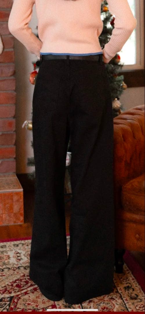 アリソンブラウン　クラシック　ブラックジーンズ