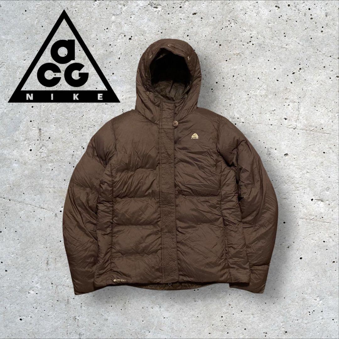 〈NIKE ACG〉ダウンジャケット　茶色　XL 刺繍デザイン希少カラー