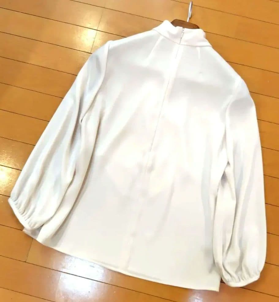 専用レリアン 近年モデル とろみパールボウタイブラウス 11L