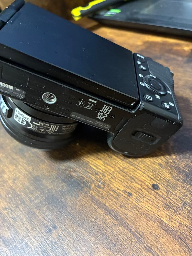 Sony ZV-E10 ミラーレスカメラ 35-56mmレンズ付き