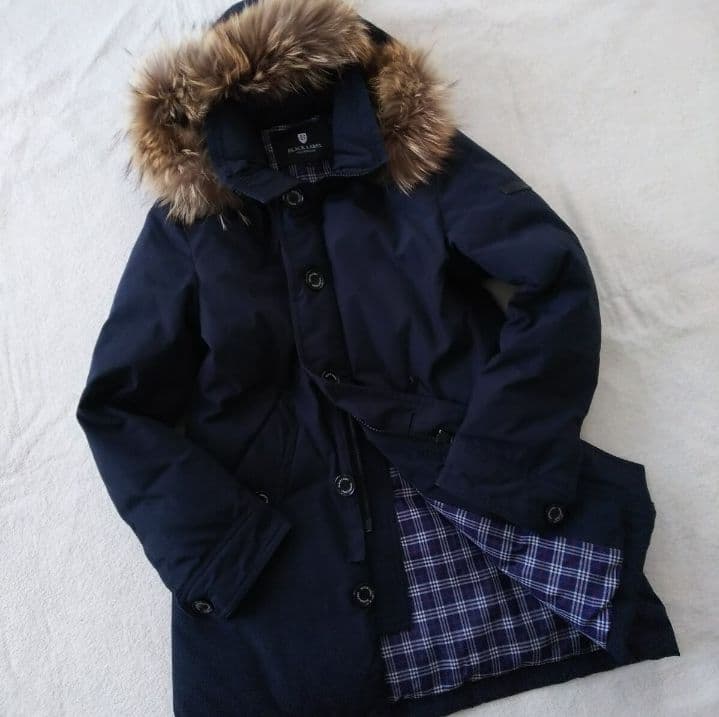 1月30日まで 極美品 M ブラックレーベルクレストブリッジ ダウンコート