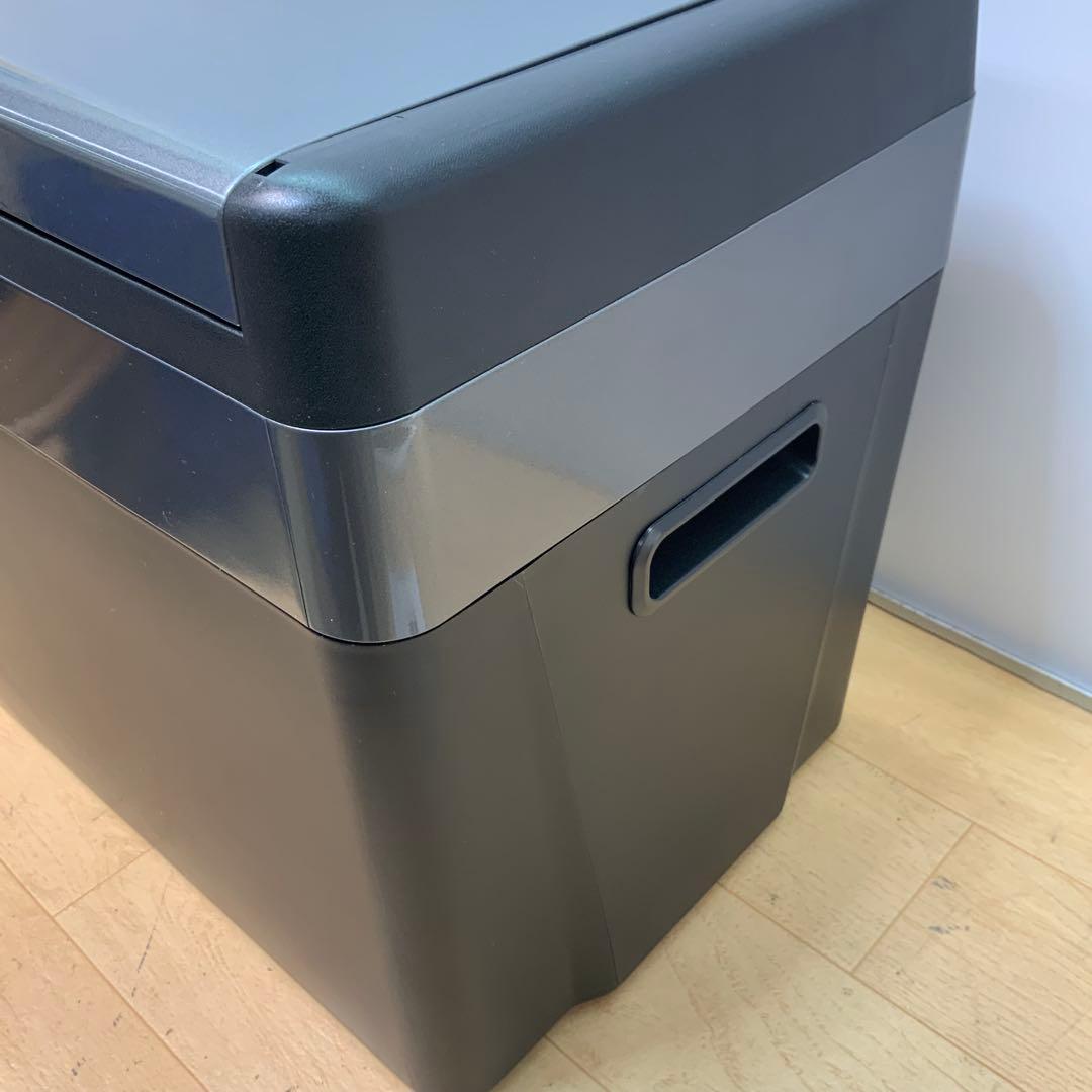 車載対応　ポータブル冷蔵冷凍庫　30L