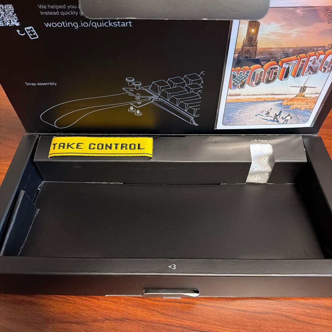 Wooting 60HE US ANSI配列 純正リストレスト付き