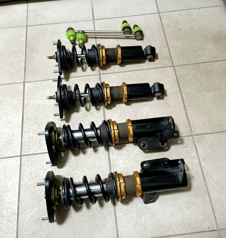 86ハチロク ZN6 BRZ ZC6 フルタップ式車高調